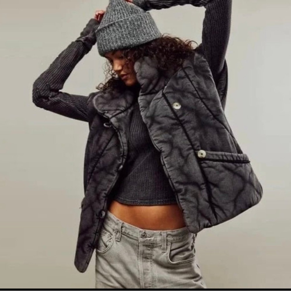Free people vest